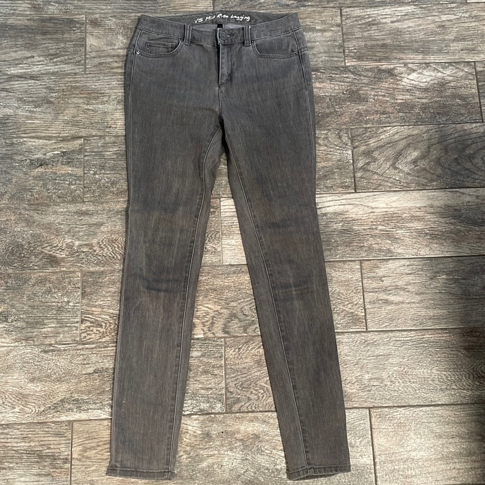 Victoria’s Secret Mid Rise Legging Jeans